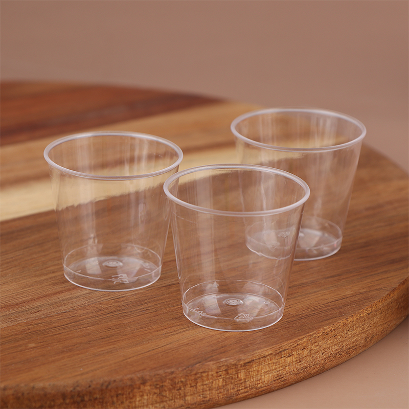 Plastic Cup 50Pcs - 50 個 30 ミリリットル使い捨てミニクリアプラスチックカップ屋外ピクニック誕生日キッチンパーティーショットグラスゼリーカップ食器テイスティング