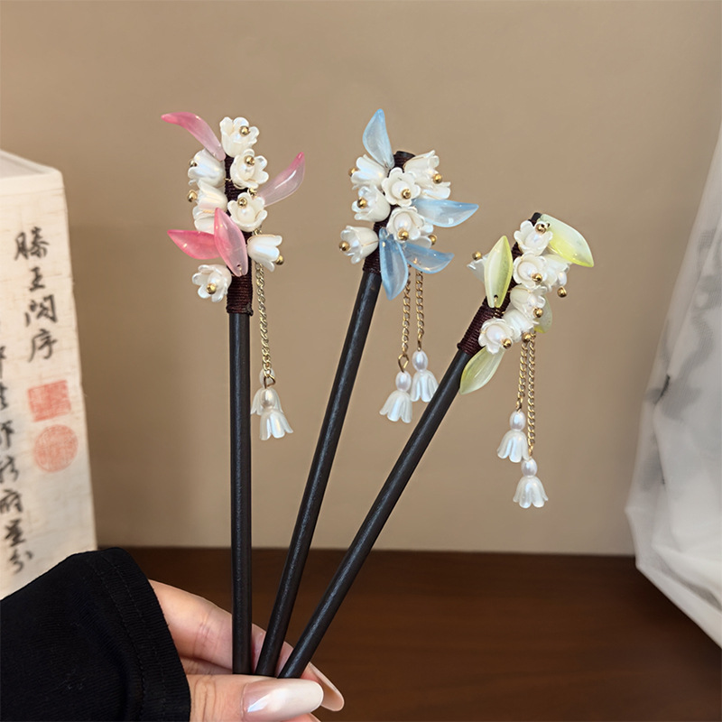中国風の伝統的なヘアピンスズランタッセルヘアスティックエレガ - Event Suppliers のレビューと価格